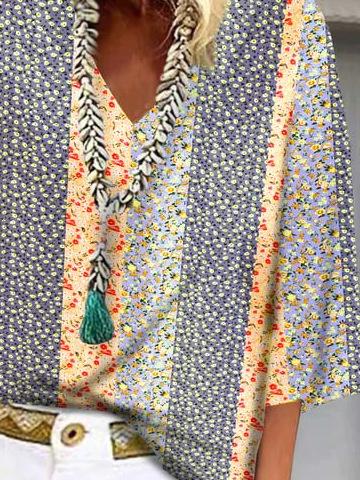 Womens V-neck Fashionable Printed Casual Top