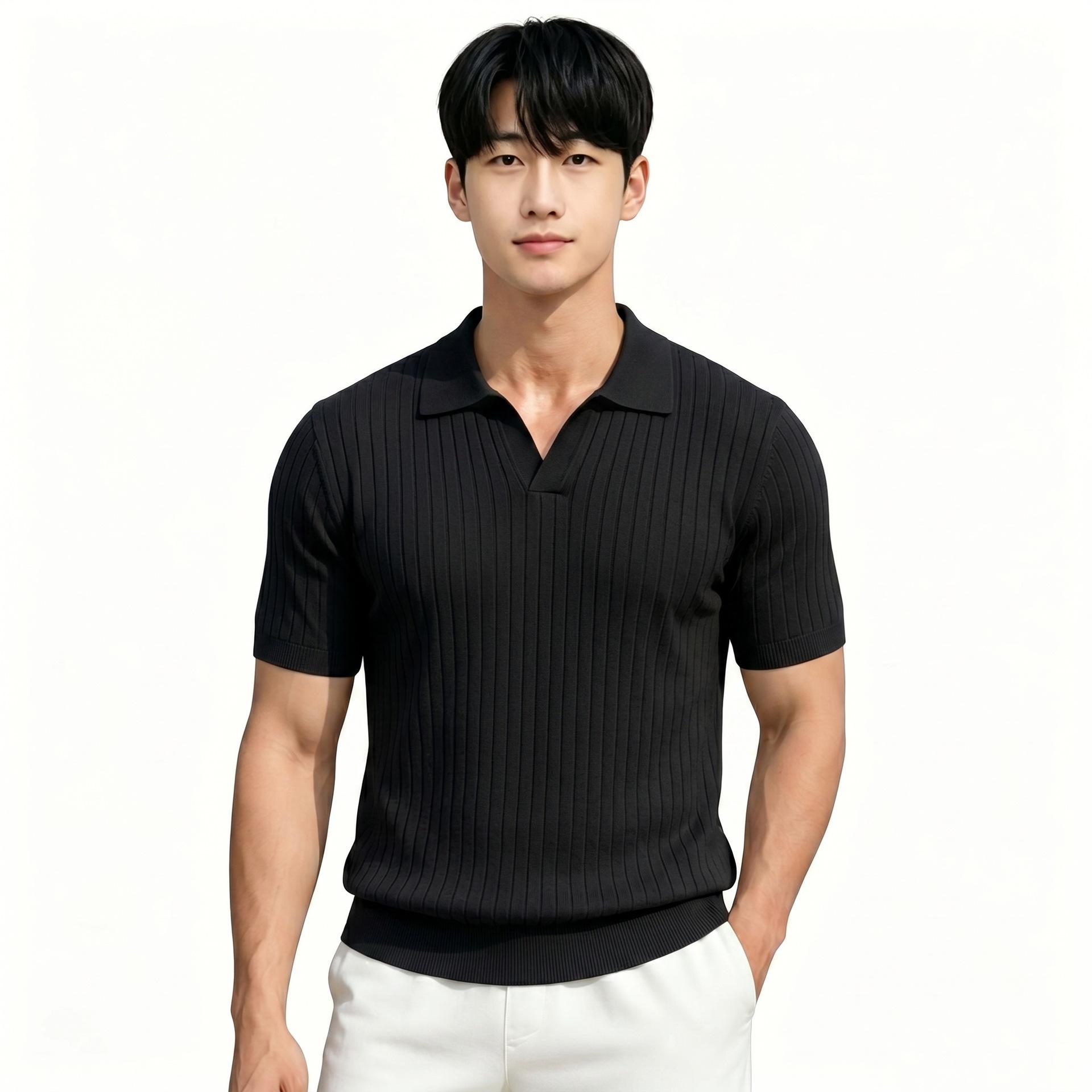 Black / M