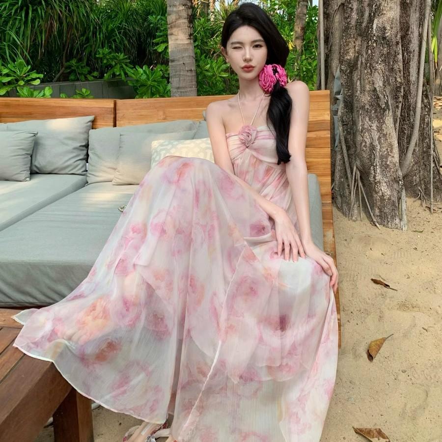 Halter Dress Women's Sexy Backless Yunnan Travel Wear