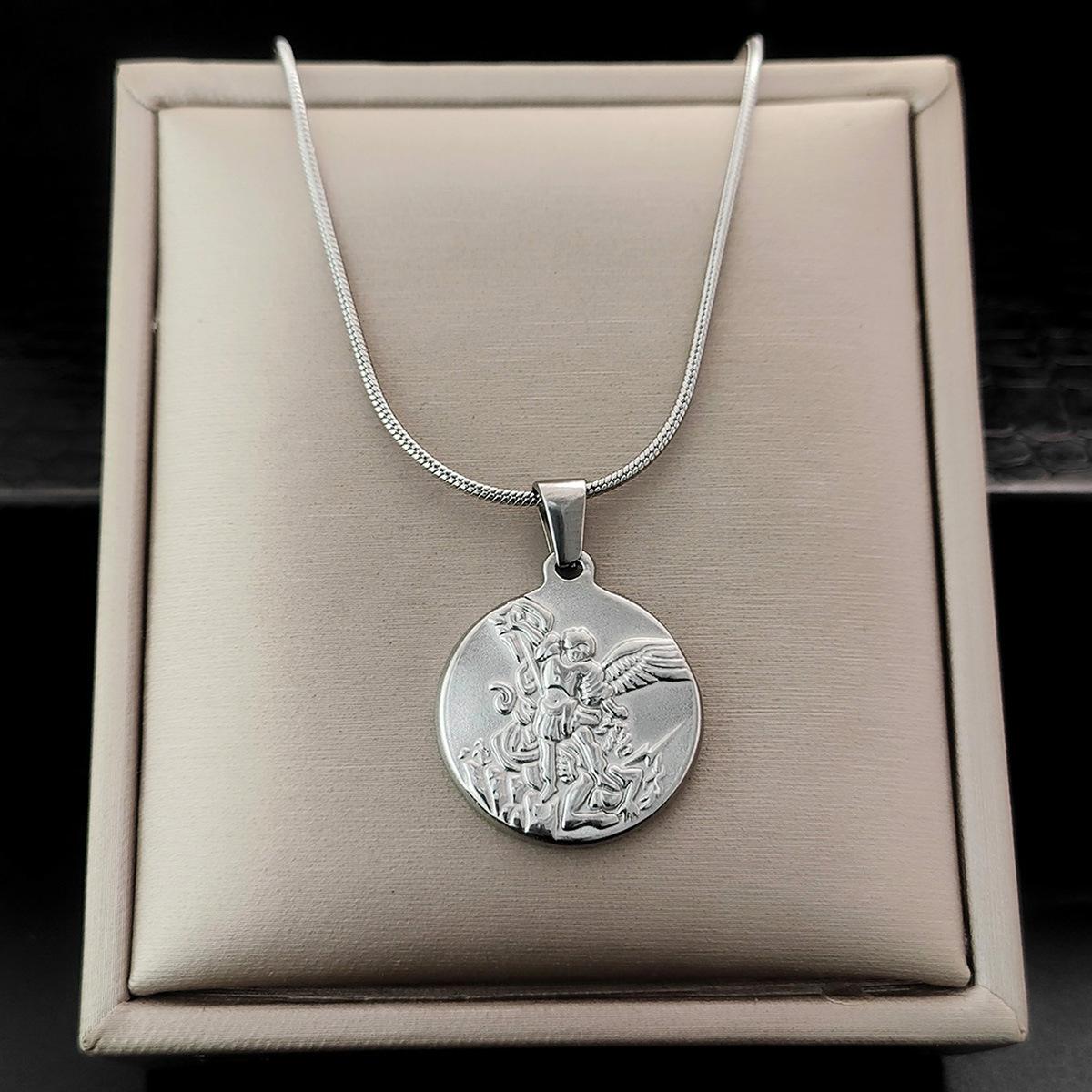 European And American-style Stainless Steel Necklace With Archangel Pendant