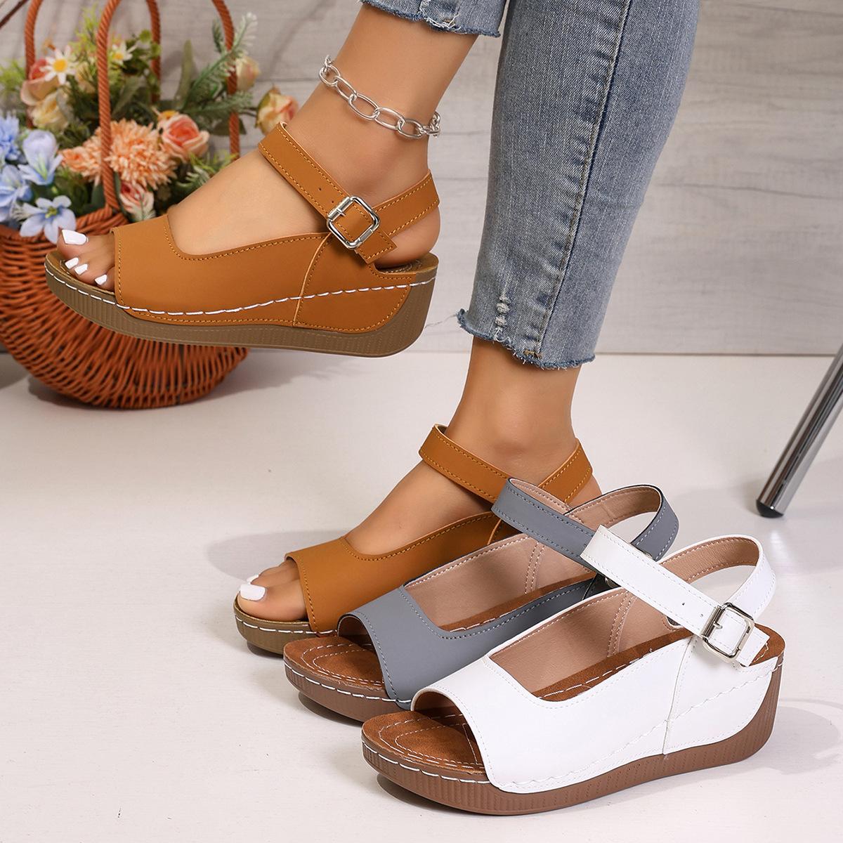 Wedge-heel Thick-soled Breathable Buckle-strapped Womens Beach Sandals