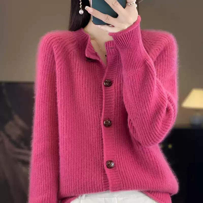 Womens Thickened Long-sleeve Knitted Cashmere Cardigan With A Crew Neck