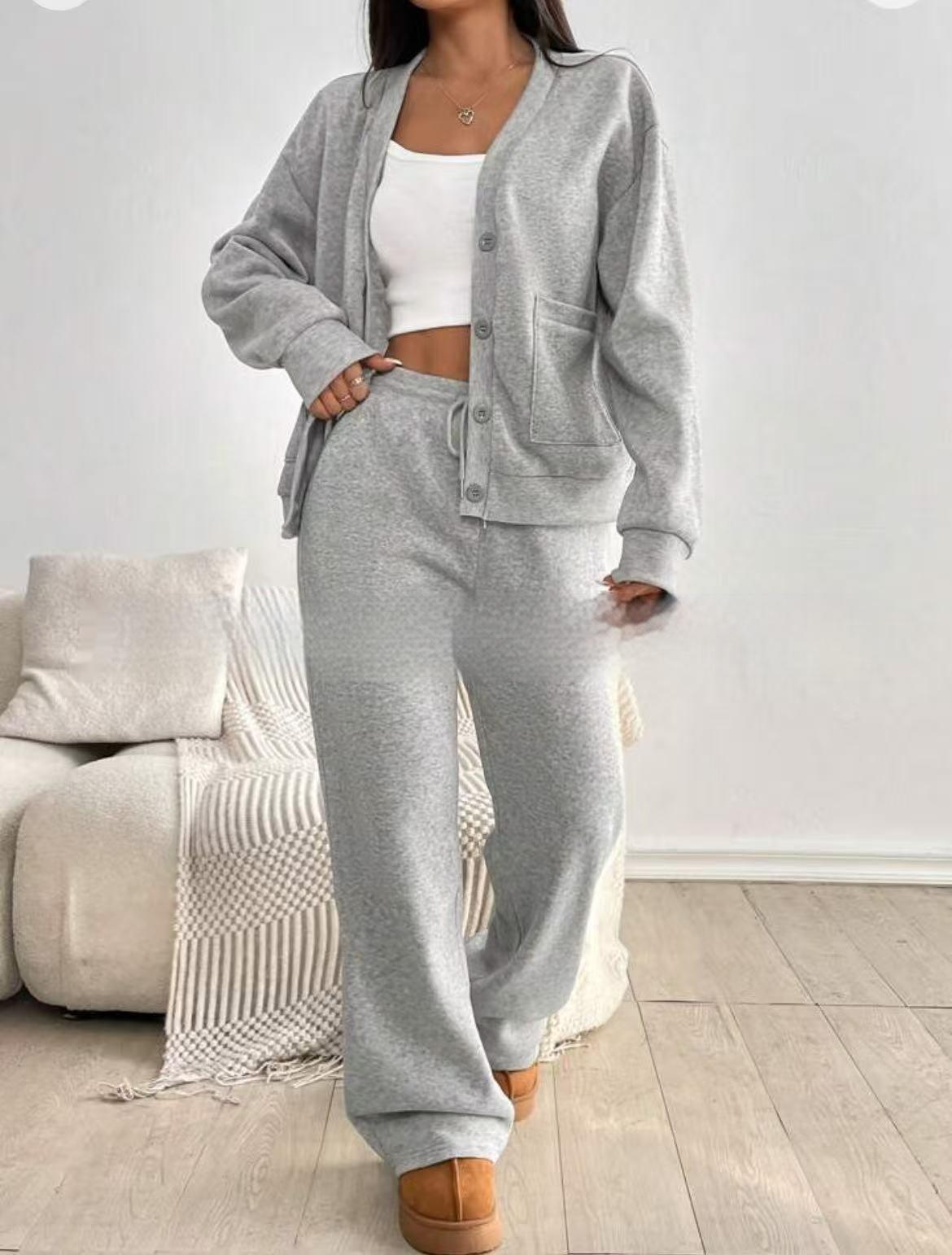 Light Gray / S