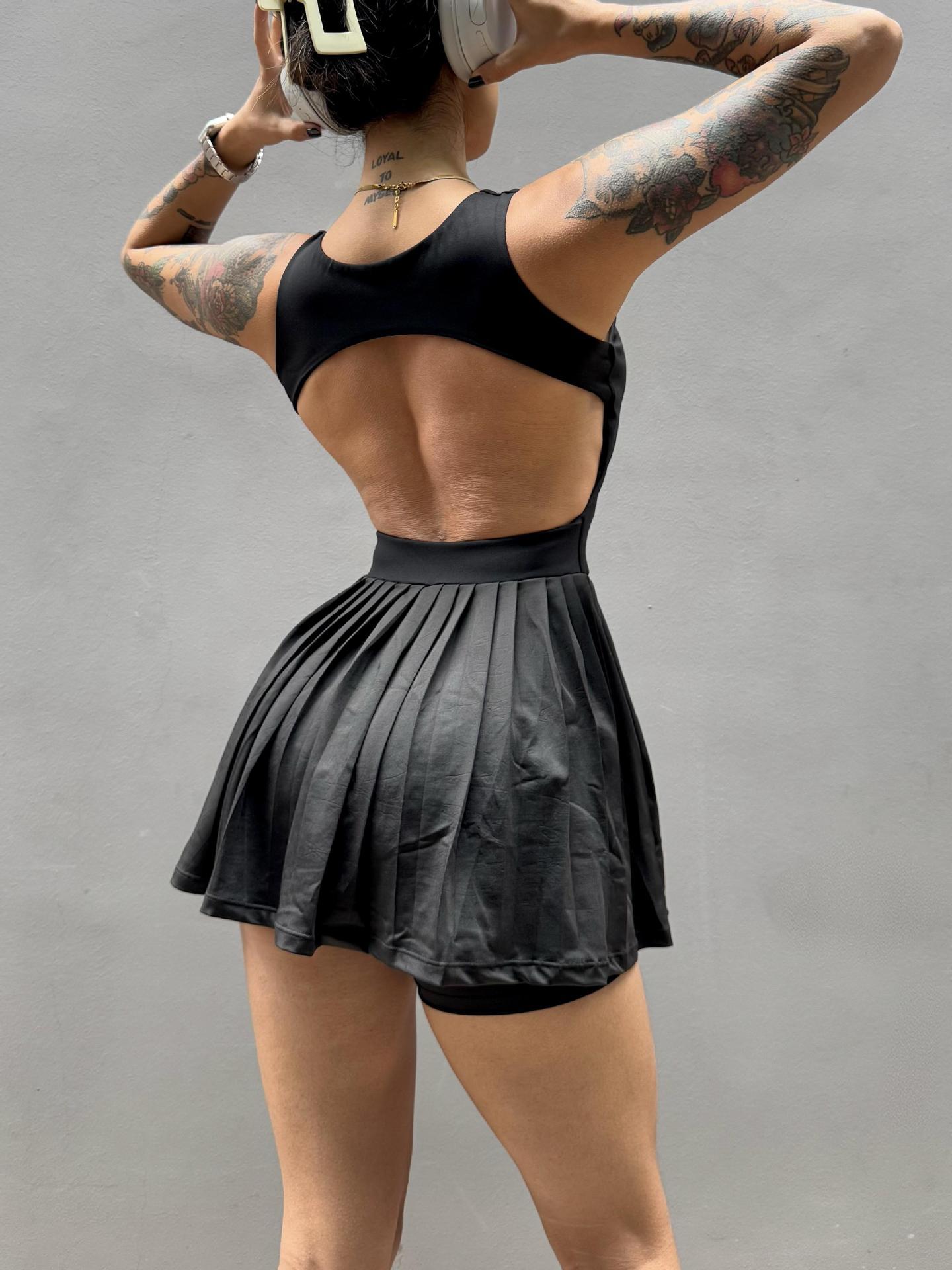 Nude Feel Sports Dress Women's Anti-exposure Base Outdoor Running Fitness Breathable Chest Pad