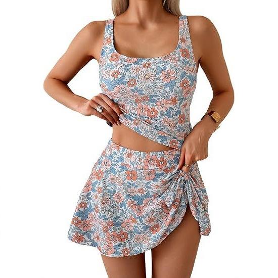 Stylish Slim-Fit Womens Two-Piece Swimsuit With Drawstrings On Both Sides