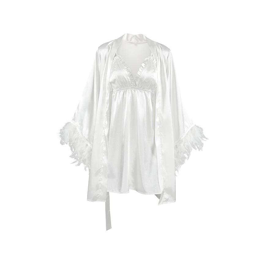 Comfortable Lightweight Feather Pajamas A Slip-style Nightgown And Camisole Set