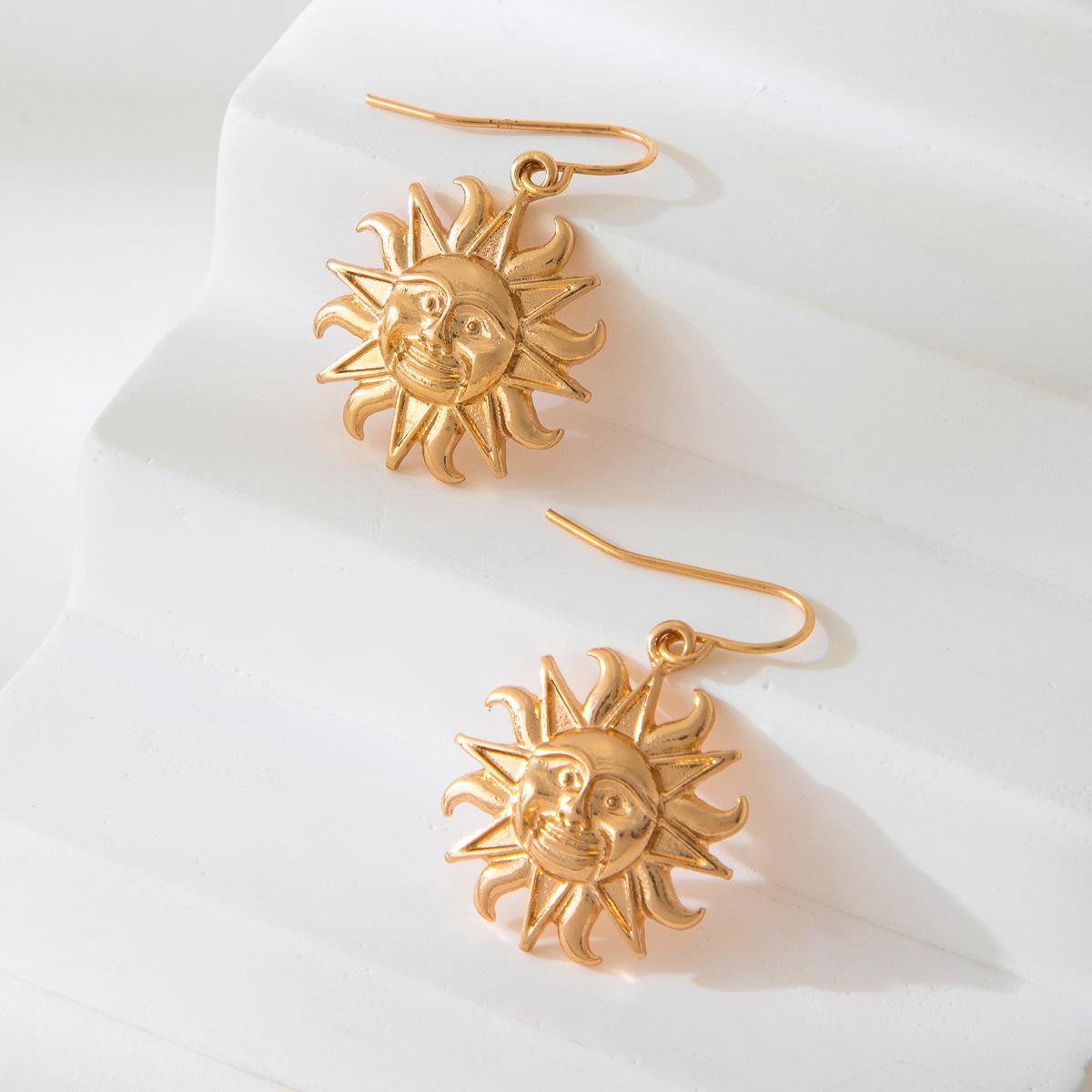 Women's Retro Fashion Design Sun Earrings