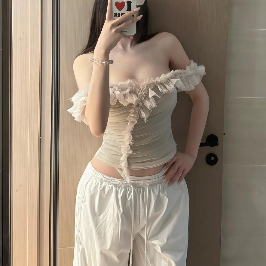 Gentle-style Off-shoulder Ruffled Short-sleeve T-shirt For Women