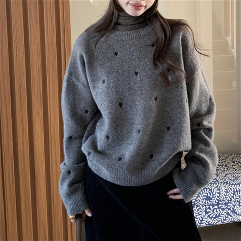 Autumn And Winter Temperament Crew Neck Lovely Loose Soft Glutinous Pullover Sweater For Women