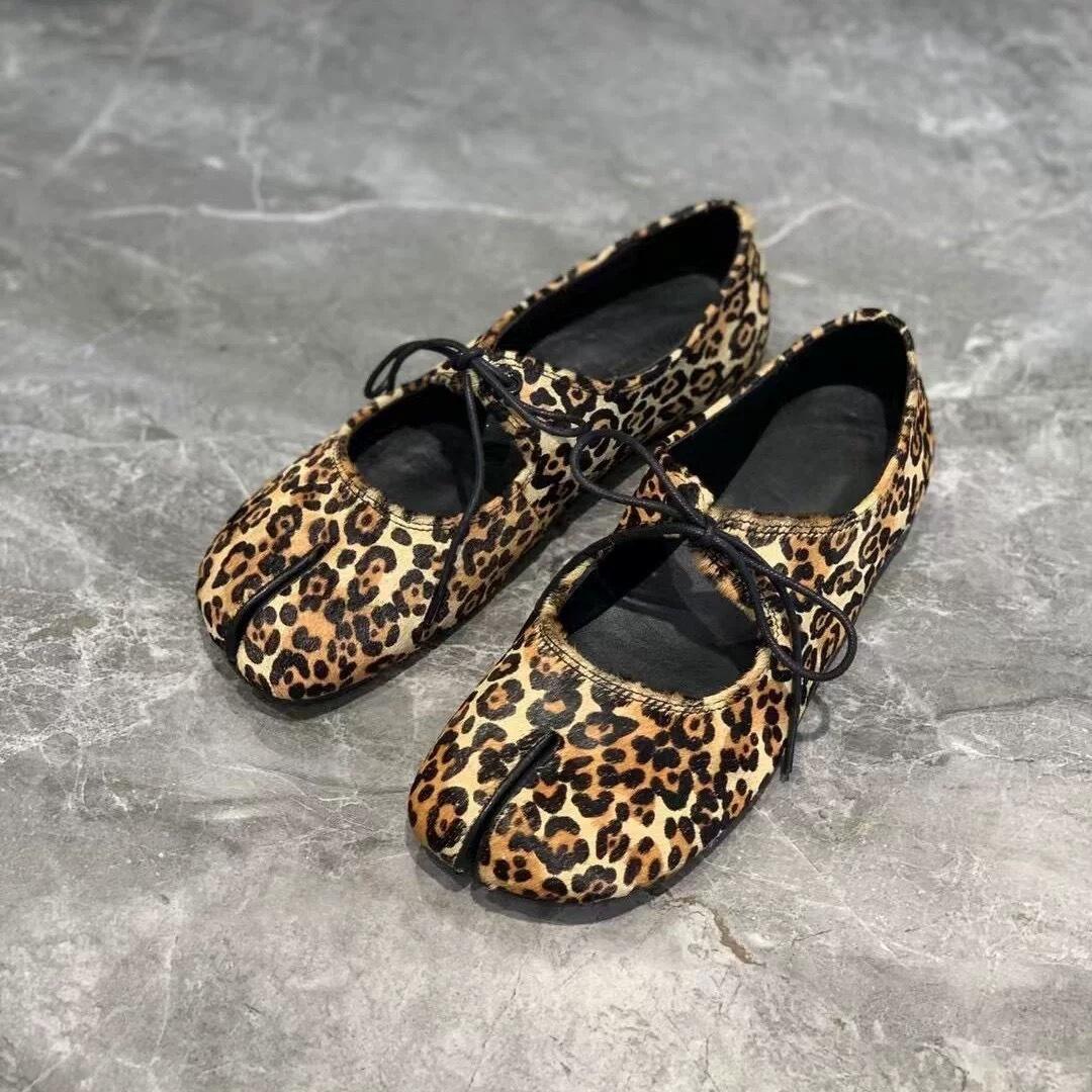 Women's Split-toe Low-cut Flat Mary Jane Shoes