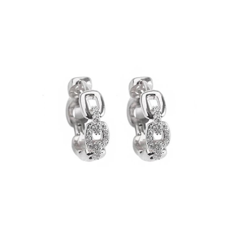Dainty Chic Diamond-studded Earrings For The Fashion-forward
