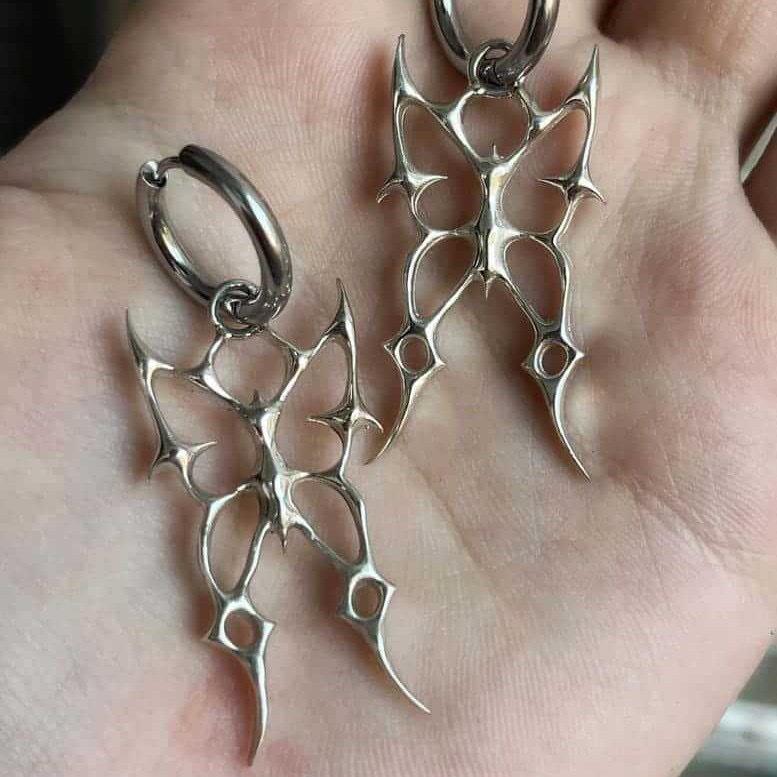 New Thorns Butterfly Spiked Ear Clips For Men And Women