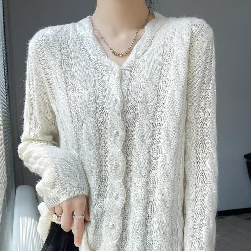 White / L
