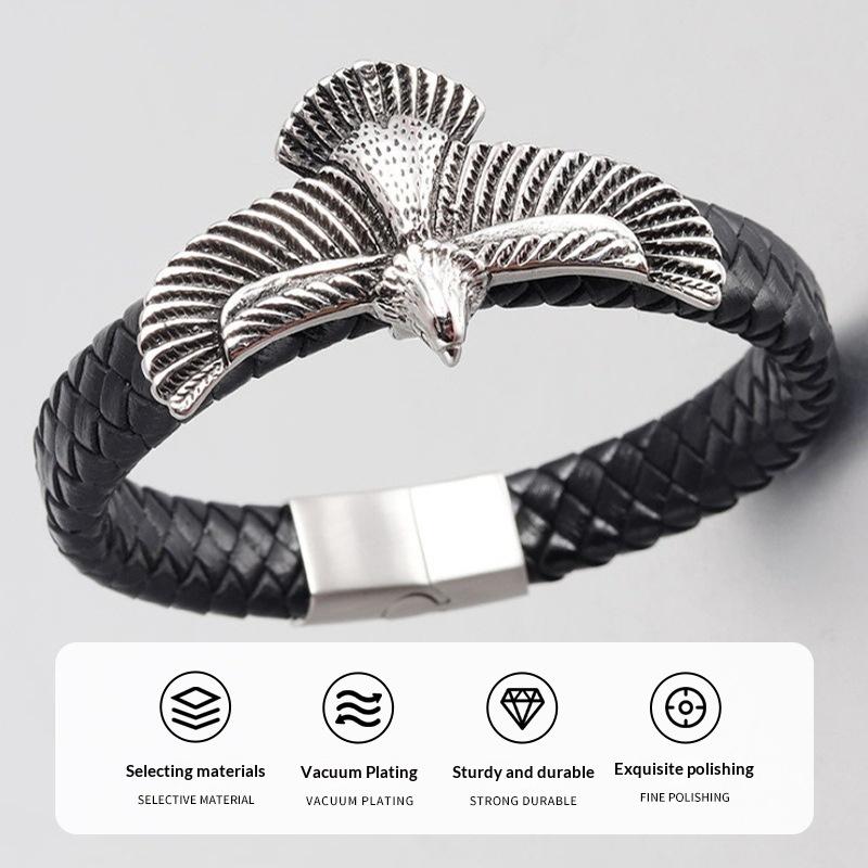 Stylish And Chic Eagle-pattern Leather Bracelet