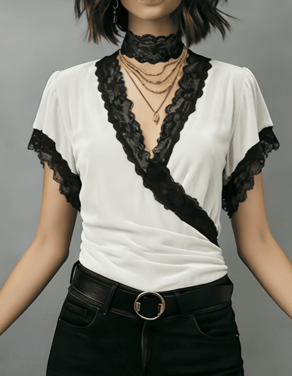 Lace-trimmed V-neck Women's Long-sleeved Slim-fit Shirt