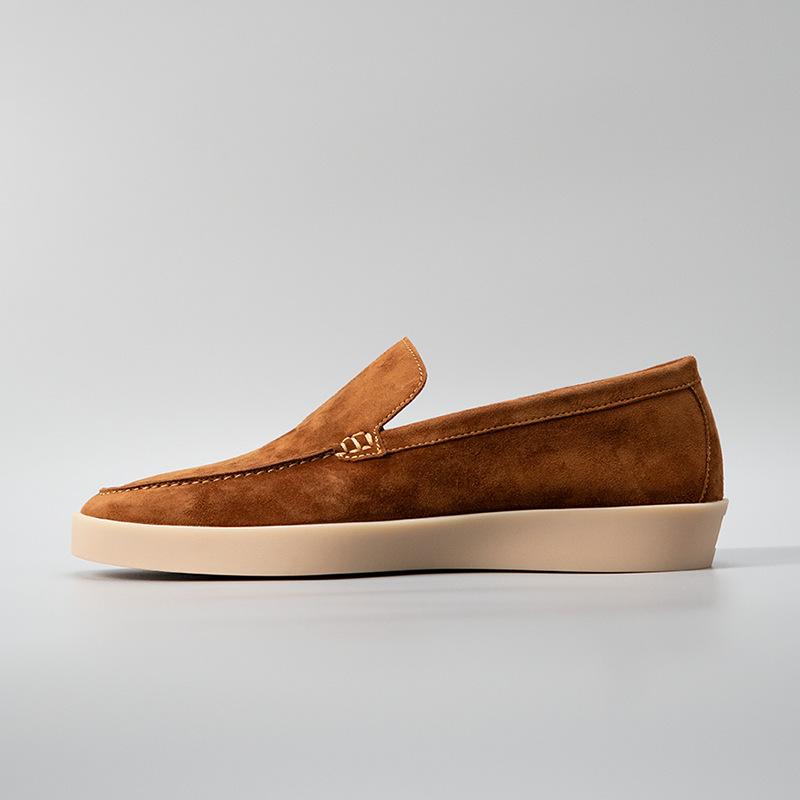 Brown / 38