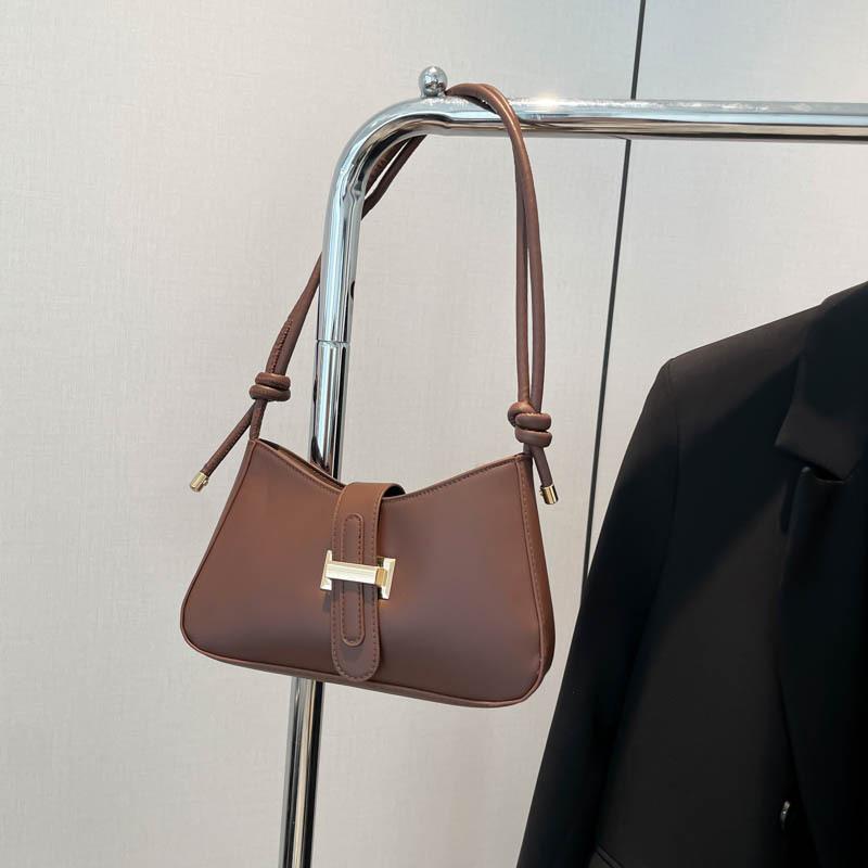 Womens Minimalist Textured-design Single-shoulder Crossbody Underarm Bag