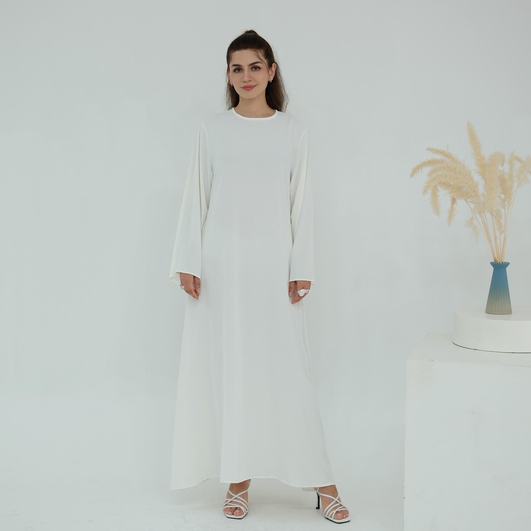 White / S