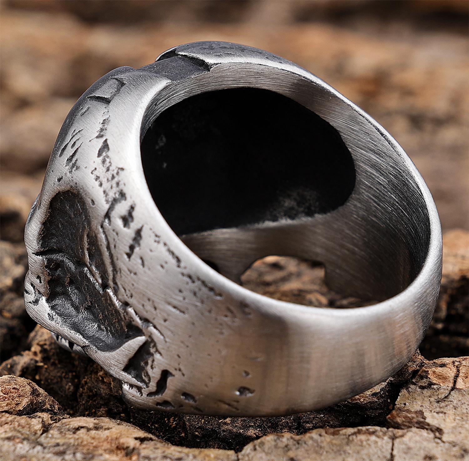 Creative Mens Aviator Retro Skull Ring