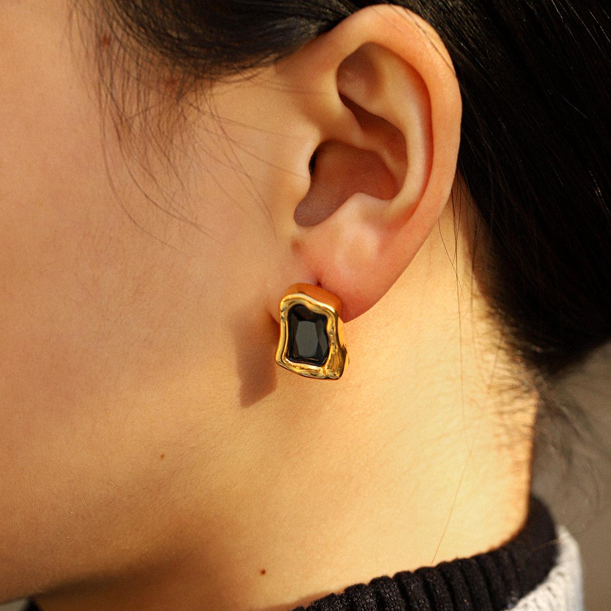 Vintage Personalized Non-fading Titanium Steel Earrings For Women