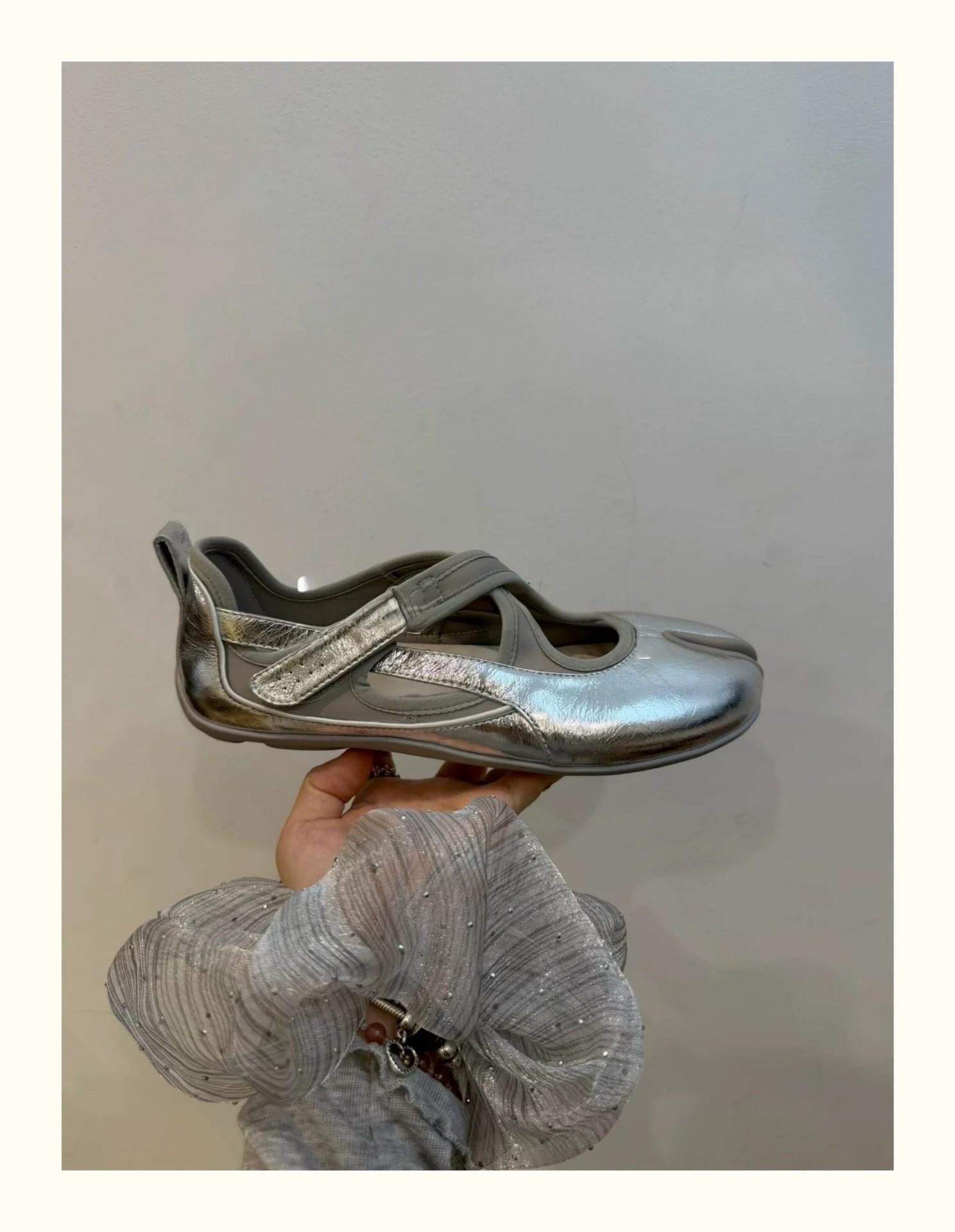 Women's All-Match Soft-Soled Single Shoes With Velcro Cross Straps