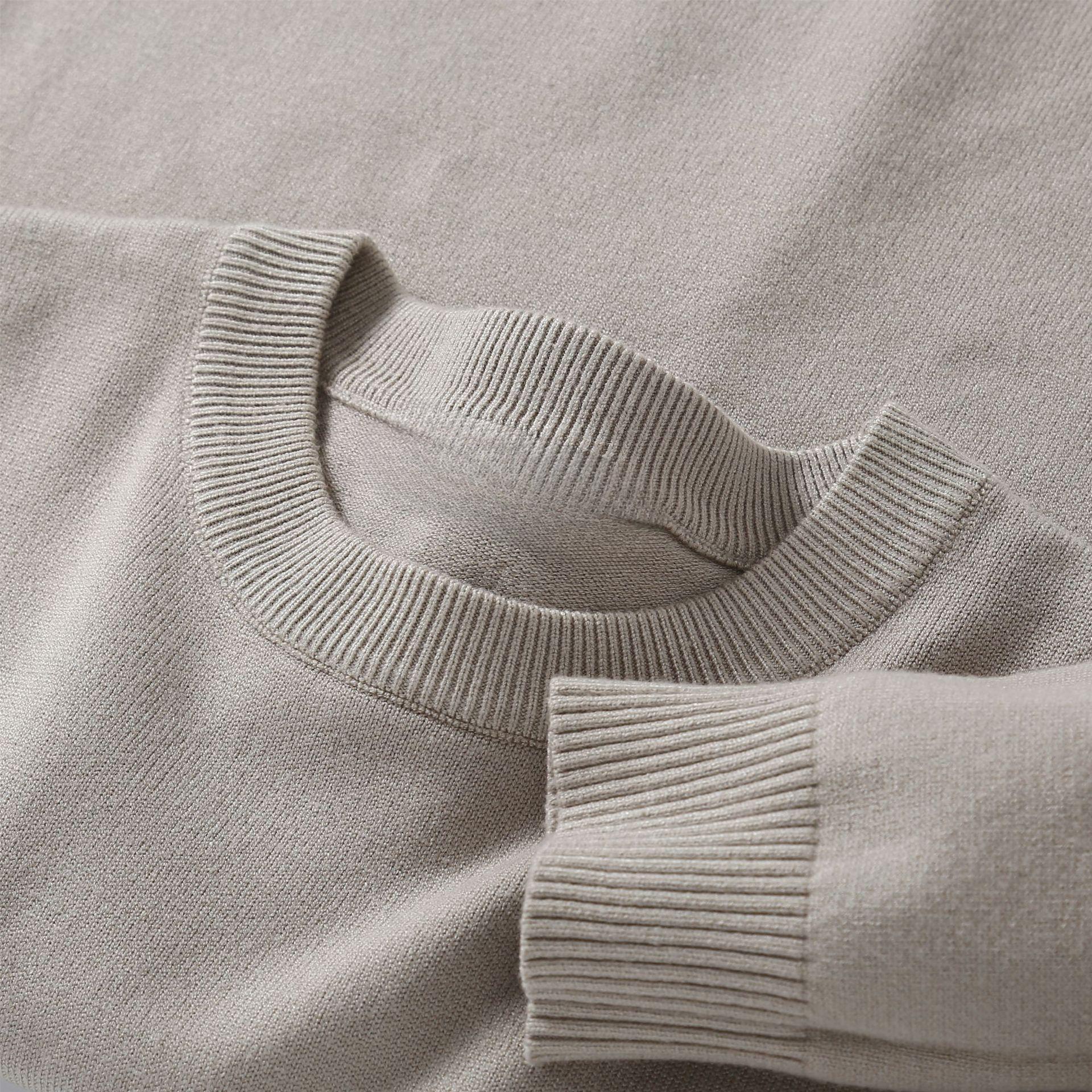 Round Neck Desert Color / M