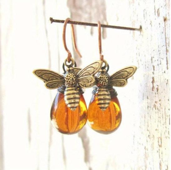 Bohemian Womens Cute Animal Honeybee Stud Earrings