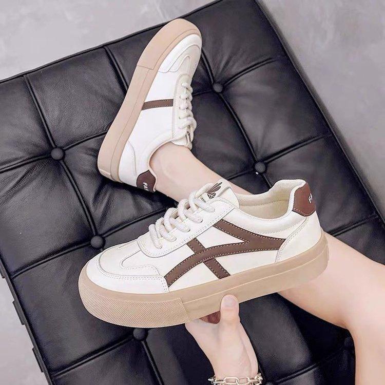 Fashionable Round-toe Low-cut Pumps With Laces For Everyday Wear