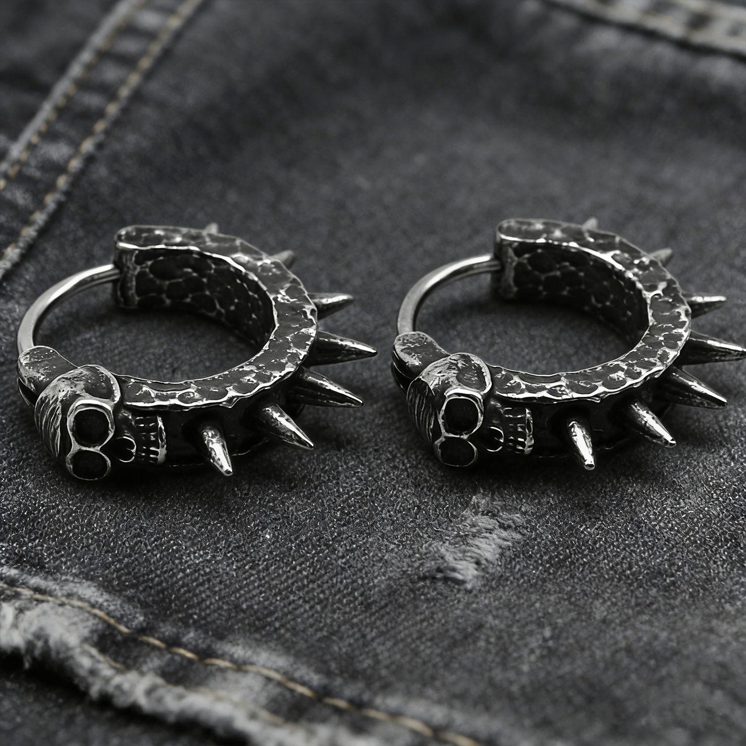 Retro Skull Long-Beard Earrings