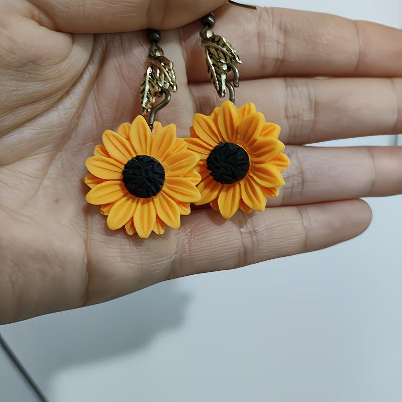 Fashionable Versatile Pastoral Sunflower Pendant Earrings For Women