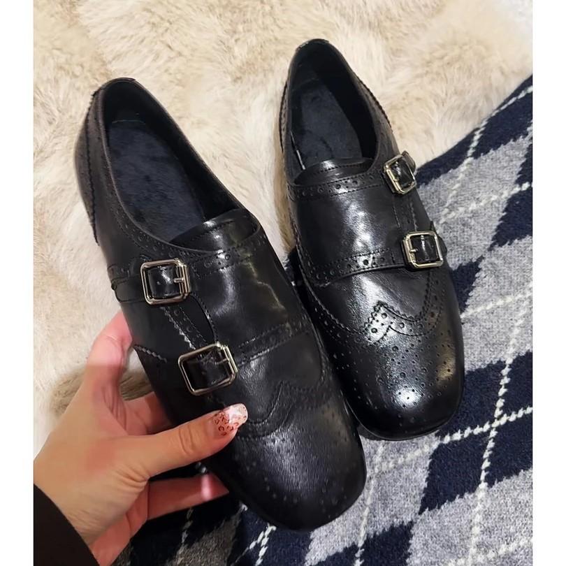 Womens Retro Leather Belt Buckle Versatile Small Leather Shoes
