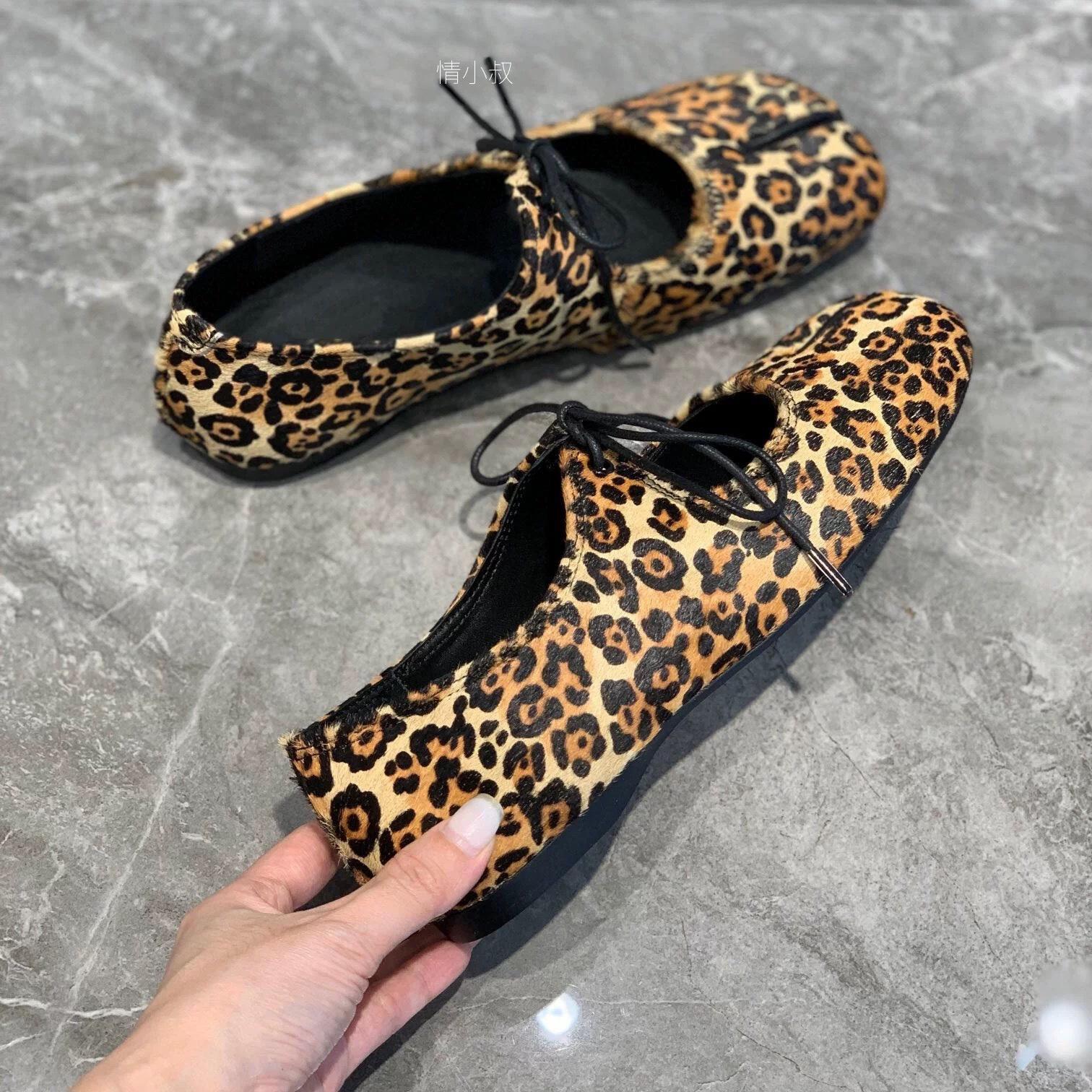 Women's Split-toe Low-cut Flat Mary Jane Shoes