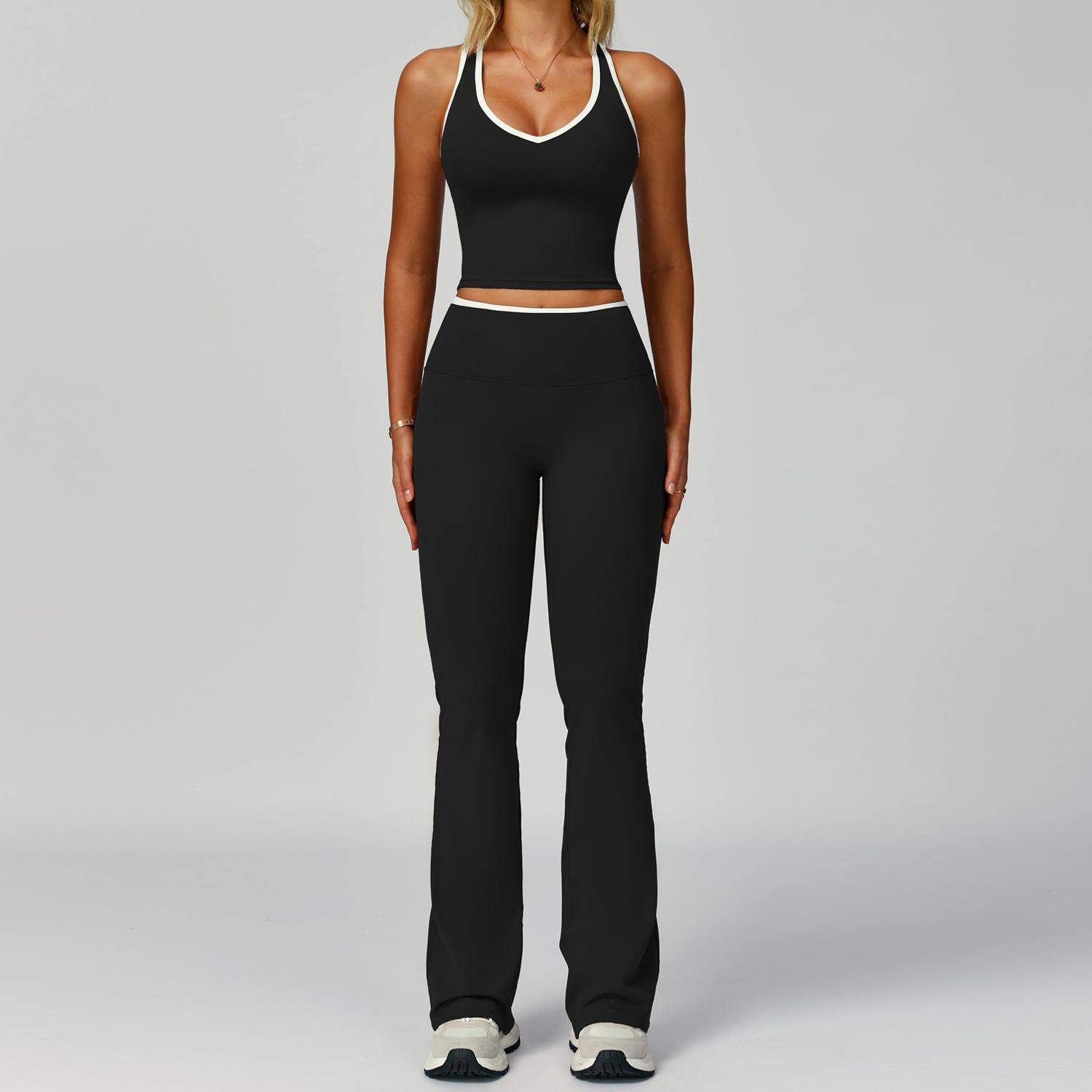 Advanced Black / Vest and flared pants / S